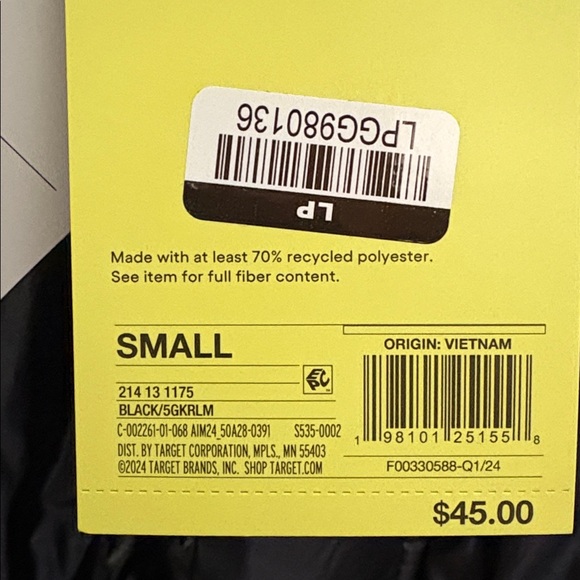 NWT All in Motion Black Puffer Jacket - Picture 8 of 11